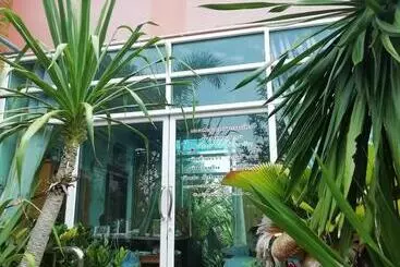 Hotel Palm Payom Village Resort