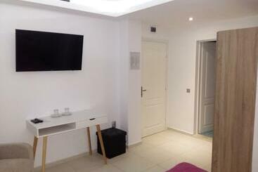 פנסיון Guest House Harmony