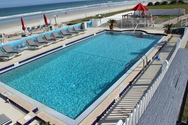 فندق Shoreline Suites & Cabana Cottages – Beachfront