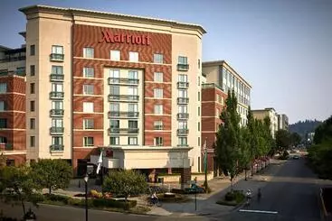 בית מלון כפרי Seattle Marriott Redmond