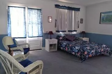 בית מלון כפרי The Inn At Penn Cove