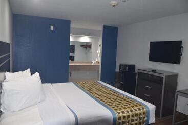 Szálloda Travelers Inn