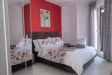 ペンション Intra Rooms