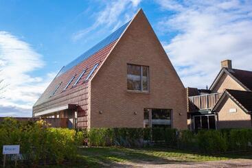 Hotell Breeze Ameland