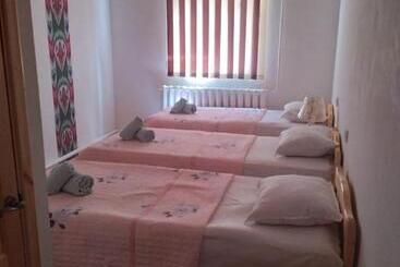 Bed & Breakfast Khiva Abdulla Guest House