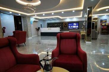 Aparthotel Aysa Suite