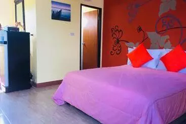 Pensió Chill Land House
