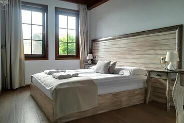 Пансион Manoleva House