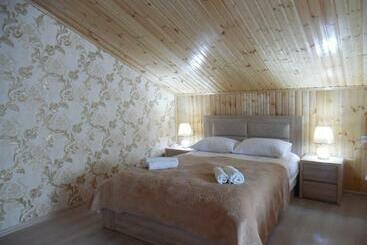 پانسیون Guest House Tamta