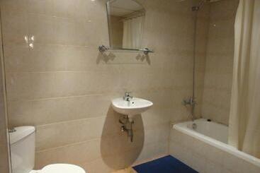 بنسيون Guest House The House