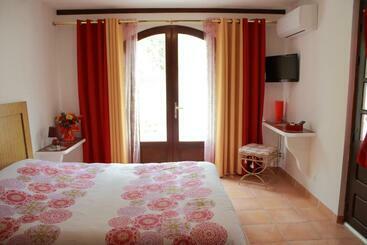 מלון דירות Domaine Le Clos Des Oliviers