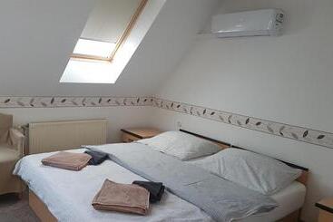 The Corner House Panzió