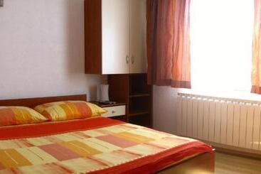 بنسيون House Sekulic