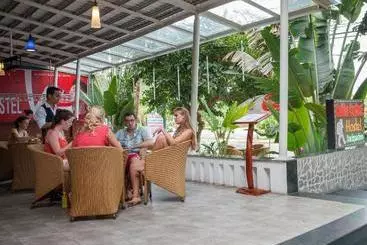 Catba Central Hostel