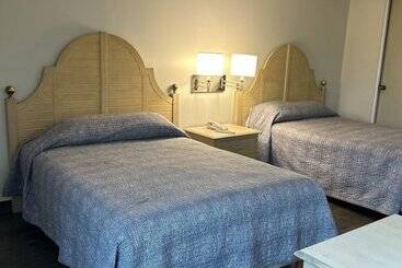 Отель Parque Central