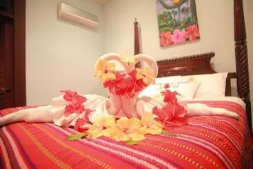 Mahogany Hall Luxury Boutique Resort