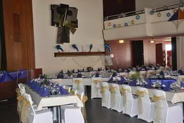 ホテル Hôtel De Ville