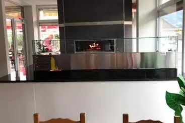 Отель Hôtel De Ville