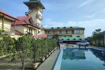 Hotel Maa Greenery View