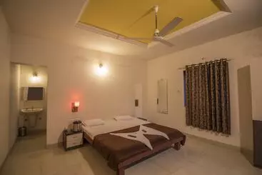 Hotel Mougli's Paradise Resort