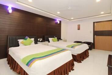 Szálloda Treebo Trend Abinand Grand Bhel