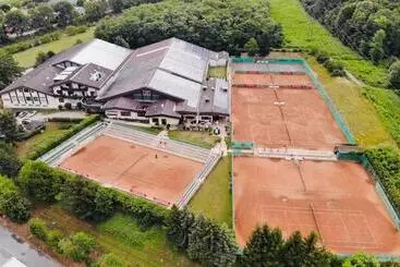 Hotelli Tennis  Und Freizeitzentrum Neudörfl