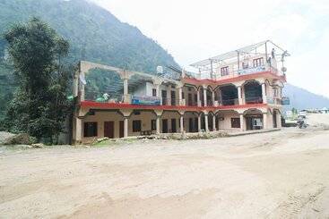 Hotel Spot On 49131 New Shiv Shakti