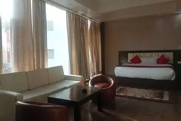 Hotel Anandam Resort