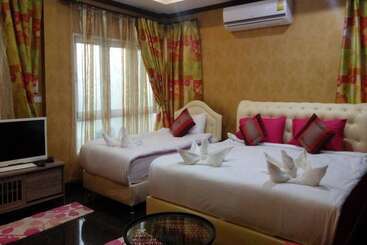 Hotelli Palmchwa Resort