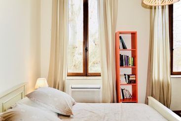 Nocleg ze śniadaniem Waya à Domaine Saint Domingue