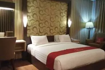 Grand Dian Hotel Slawi