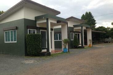 פנסיון Bai Pai Resort