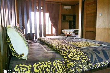 بنسيون Senaru Lodge