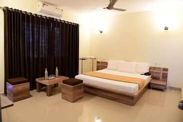 Hotel Shesha Kuteera