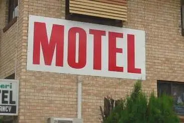 Goomeri Motel