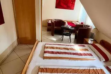 Aamiaismajoitus (B&B) Pension Kolibri