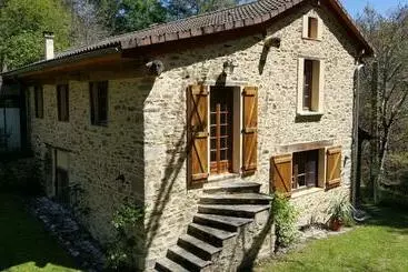 Aamiaismajoitus (B&B) Moulin Lou Apmay