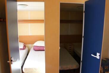 בית מלון כפרי Camping Du Pontis