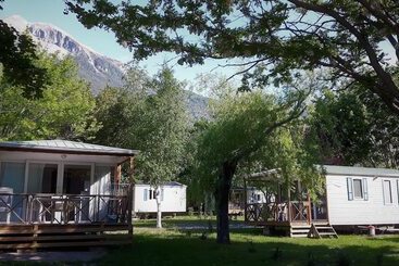 ホテル Camping New Rabioux