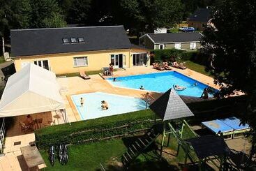 Hotel Espace Pyrénées Loisirs Campsite