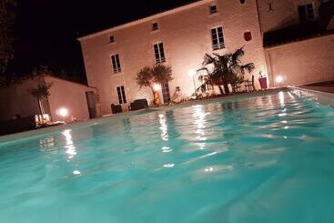 住宿加早餐 Le Marais Picotin