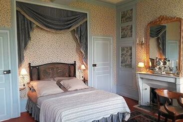 민박 Une Maison De Famille