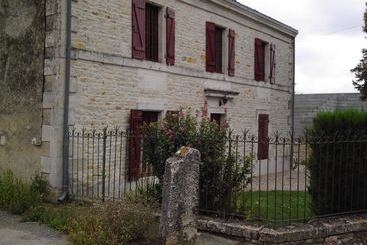 Landhaus Gîte De Sansais