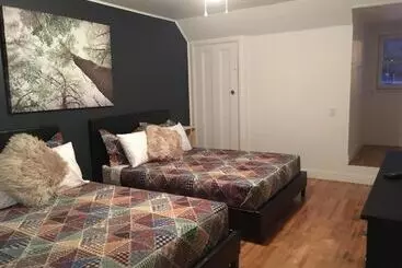 Hostelli Auberge Au Toit Rouge