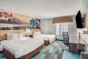 فندق Clarion Pointe Wake Forest   Raleigh North