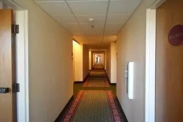 فندق Pleasant Stay Inn & Suites