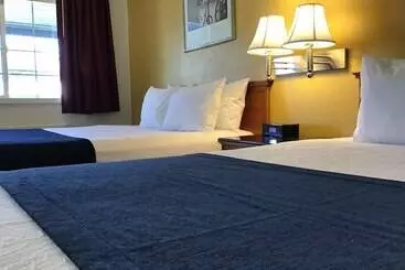 هتل Travelodge By Wyndham Pendleton Or