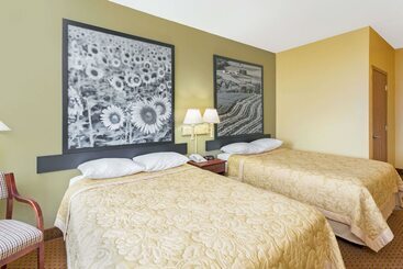 Мотель Super 8 By Wyndham Osage