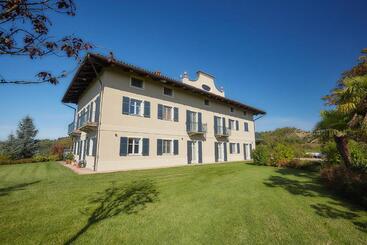 Lantligt Hotell La Civignola