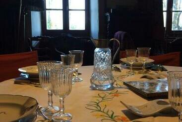 ペンション Chambres D Hotes Chaumeil